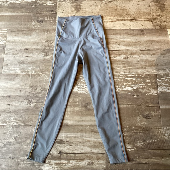 Nike Vinyasa High-Waisted Gray Leggings Yoga Core Small - Picture 1 of 6